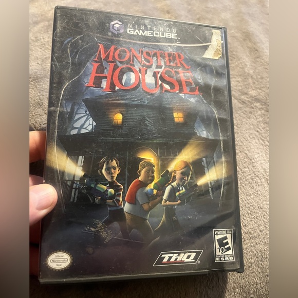 ๐ฎ Nintendo Game Cube Monster House Video Game - Picture 1 of 4